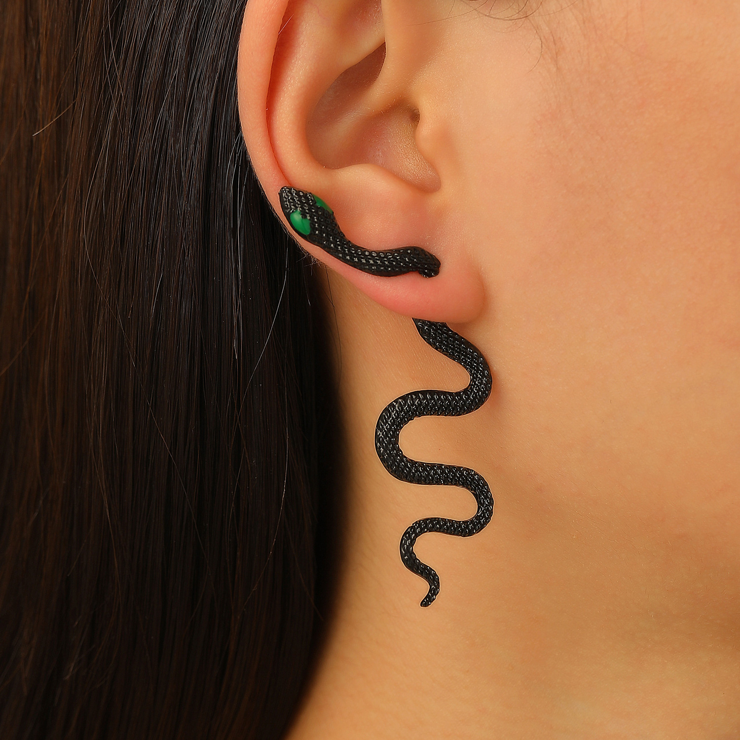 European and American hip-hop style detachable high-end exaggerated snake ear studs women's cross-border punk personality trendy earrings and earrings full figure