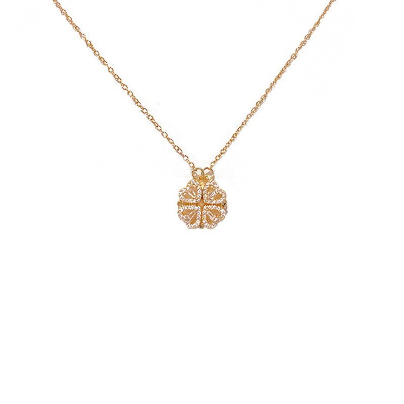 Four-leaf Petal is a multi-wear heart-shaped necklace that is versatile for women, featuring a niche design and a high-end accessory pendant. It is a best-selling necklace Item Picture