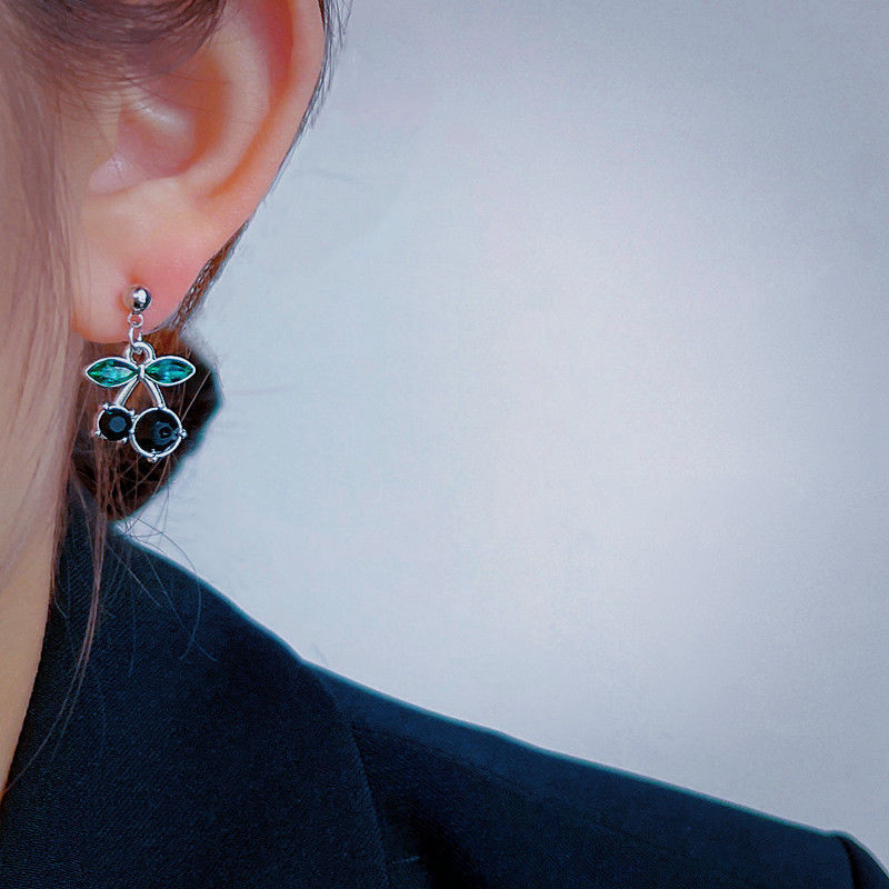 Niche diamond-encrusted cherry earrings for women, a new Korean style with a sweet and cool, spicy and fashionable look details Picture