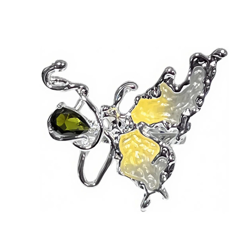 The new niche and irregular-shaped butterfly combination ring, with its unique and distinctive light yellow drip glaze color matching, is a sweet and cool ring accessory for summer Item Picture