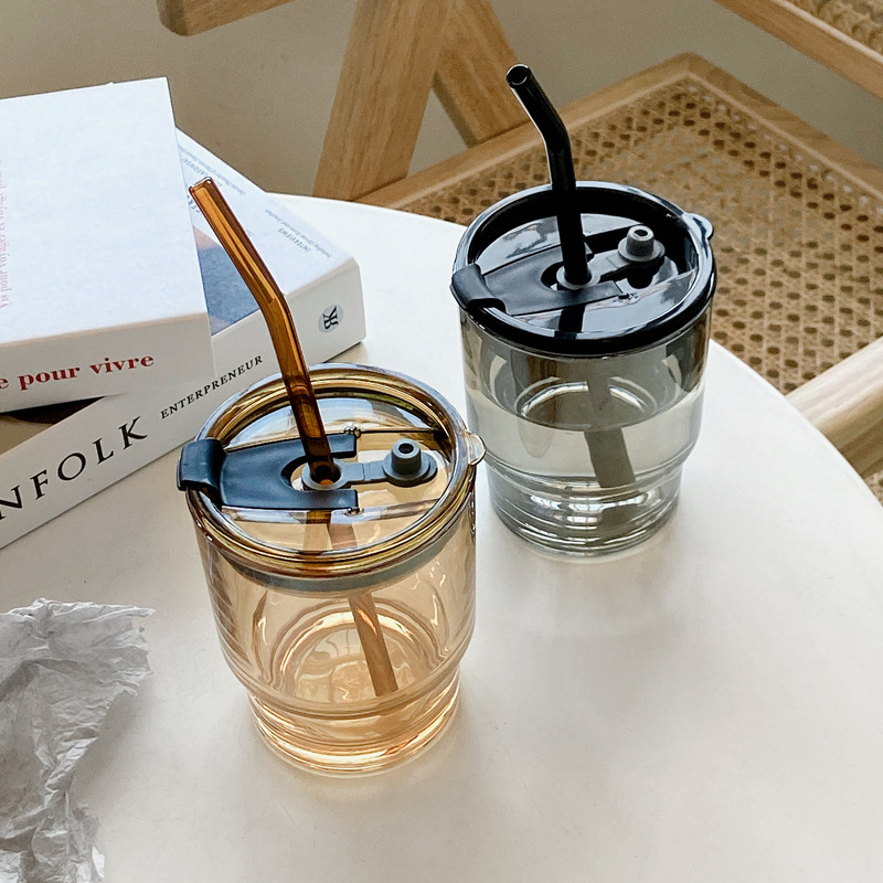 Bolimei cold brew coffee cup, InS-style tea-colored bamboo straw cup with lid, glass cup, popular milk tea water cup Application Scenario