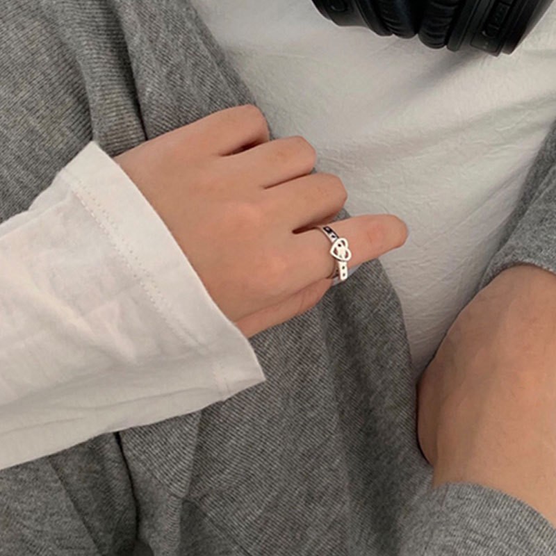 Heart-shaped belt buckle ring, ins women's fashion index finger ring, niche design, adjustable opening, simple and trendy ring details Picture