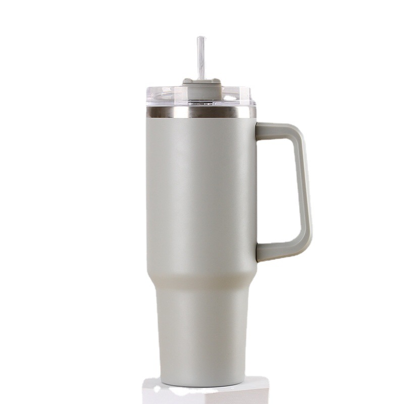 The new 304 stainless steel 40oz large-capacity insulated cup is suitable for outdoor use. It is a portable beer mug with a handle for direct drinking and an ice cup Item Picture
