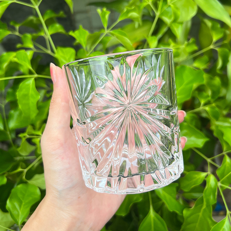 New whisky glasses, Western-style wine glasses, European-style bar wine sets, glass spirits, strong wine sets, whisky glasses Application Scenario