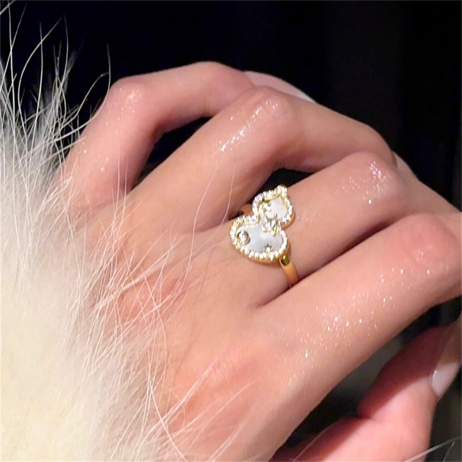 New Chinese-style gourd mother-of-pearl ring for women, no color fading, niche design, high-end feel, light luxury, sparkling diamond opening adjustment ring details Picture