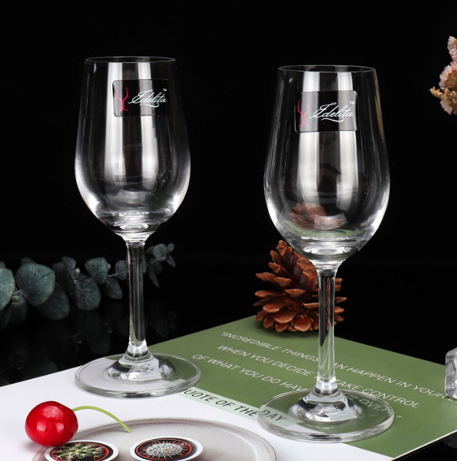 Wholesale of crystal glass cups, red wine glasses, household European-style large-bellied wine sets, highball glasses and wine glasses Application Scenario