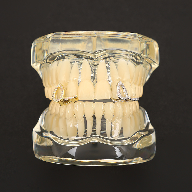 Full diamond single-sided hollowed-out braces, Flame man, versatile and fashionable, single gold tooth Cosplay Halloween personalized teeth decoration full figure