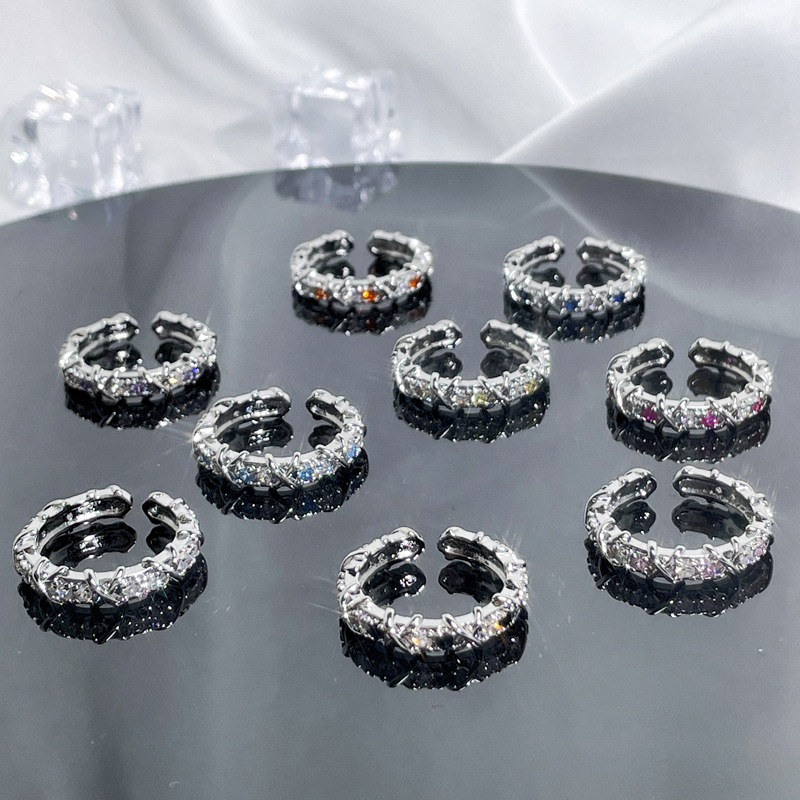 French light luxury cross-colored zircon design sense ring for women, versatile and high-end sparkle diamond open index finger ring full figure