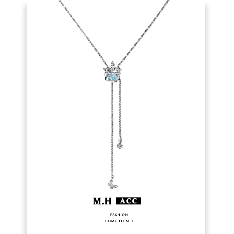 Original design Spring/Summer new blue gemstone butterfly necklace for women, simple, exquisite, versatile and high-end collarbone chain full figure