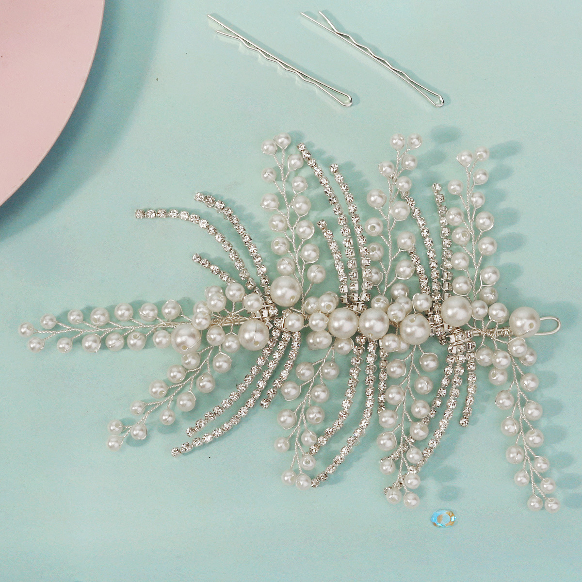 Beautiful pearl bride headband, heavy beaded leaf hair accessory, dance performance headwear, light luxury and high-end wedding dress accessories Specification drawing