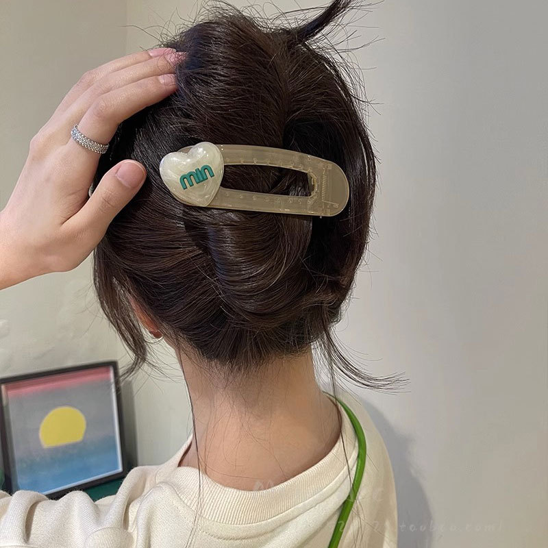 Acrylic Heart min duckbill Clip Side Clip Large Broken Hair Bangs Clip Casual Style Scarless Hair clip New Style details Picture