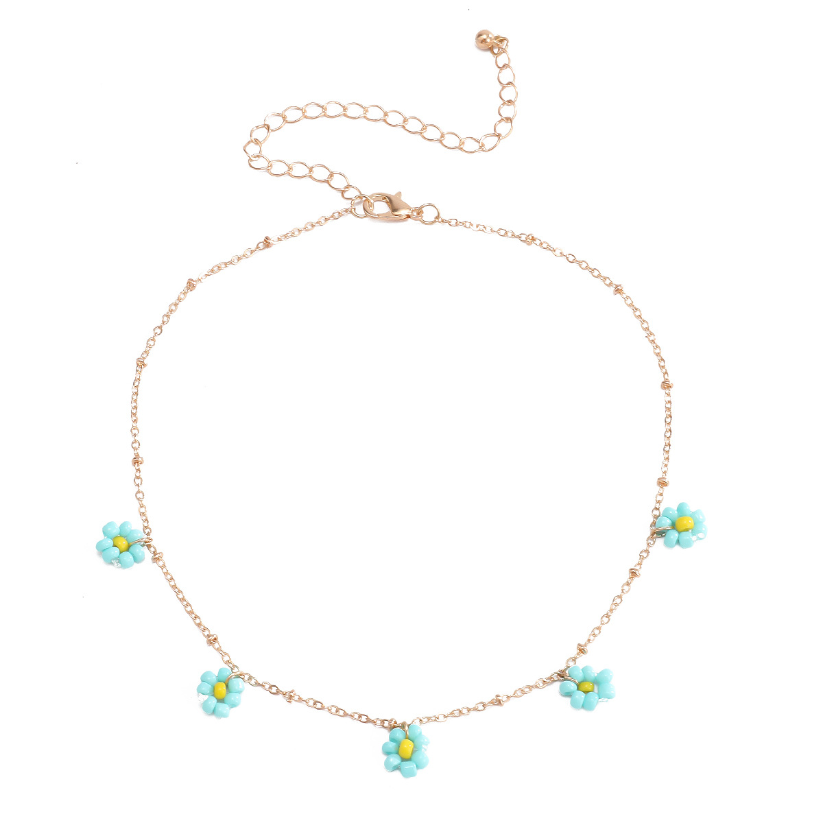 European and American cross-border creative accessories, retro ethnic style flower necklaces, simple and fashionable rice bead necklaces Application Scenario