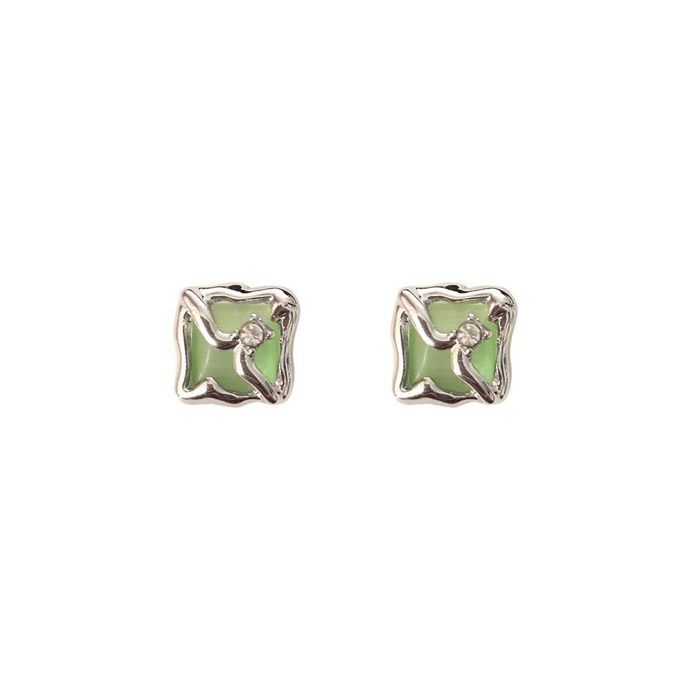 Green and creamy green ~ Heart-shaped square zircon stud earrings, a niche design for women, simple and elegant, fresh and versatile earrings Item Picture