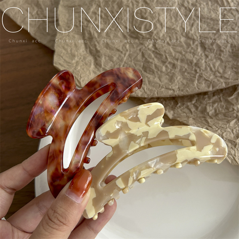 Korean agent purchase retro style acetate board crescent-shaped grab clip shark clip versatile and simple back hair clip for women details Picture