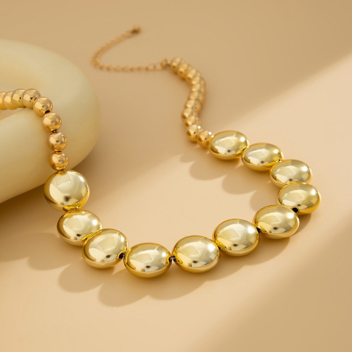 European and American cross-border jewelry punk style geometric flat round bead collarbone chain, personalized CCB beaded versatile necklace set Application Scenario