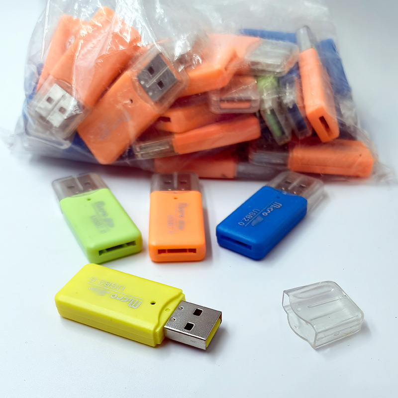 The color of the TF card reader with USB2.0 interface will be randomly sent details Picture