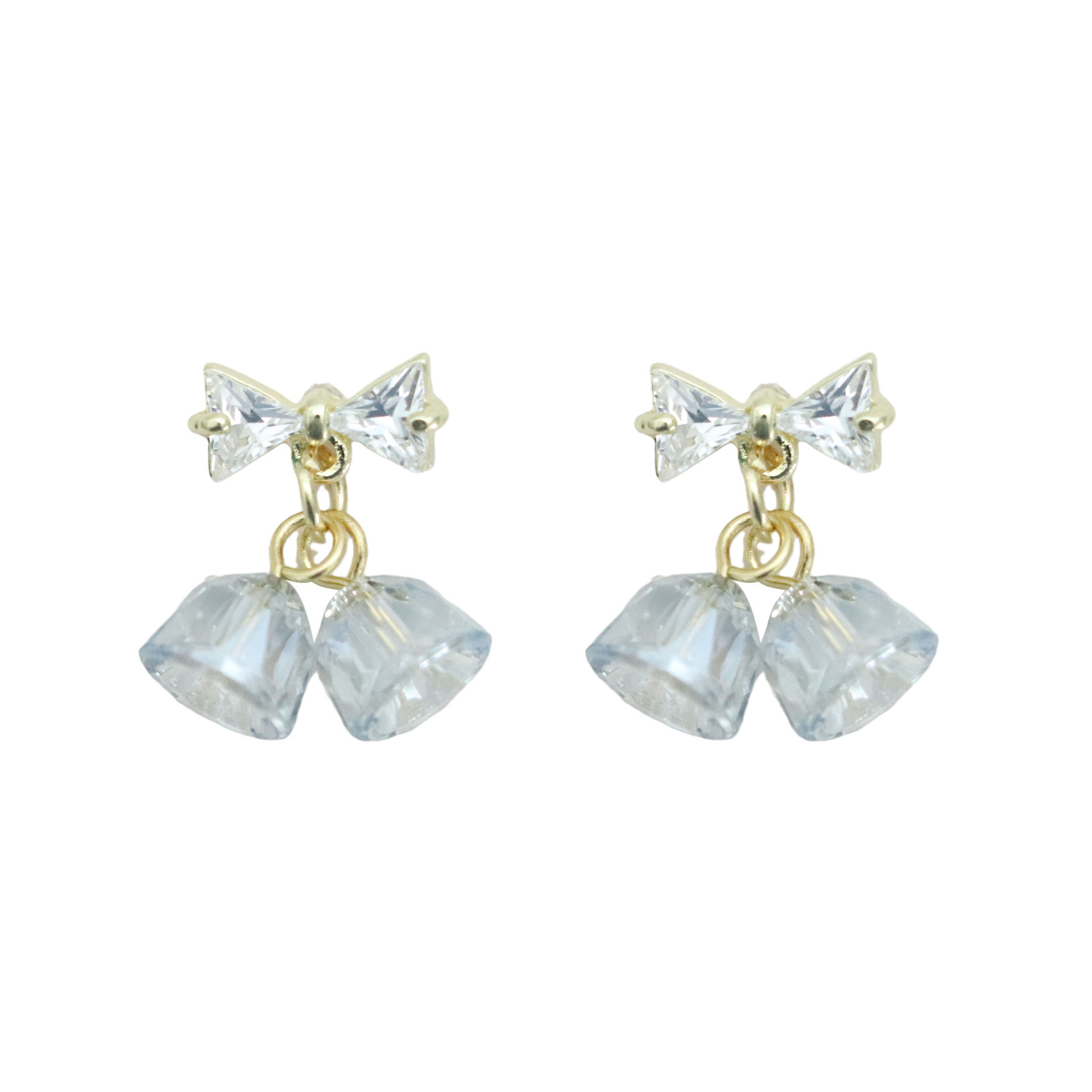 Silver Needle Autumn and Winter Light Dance Party Sparkling Crystal small bow Stud earrings Gentle white moonlight girlish style stud earrings Item Picture