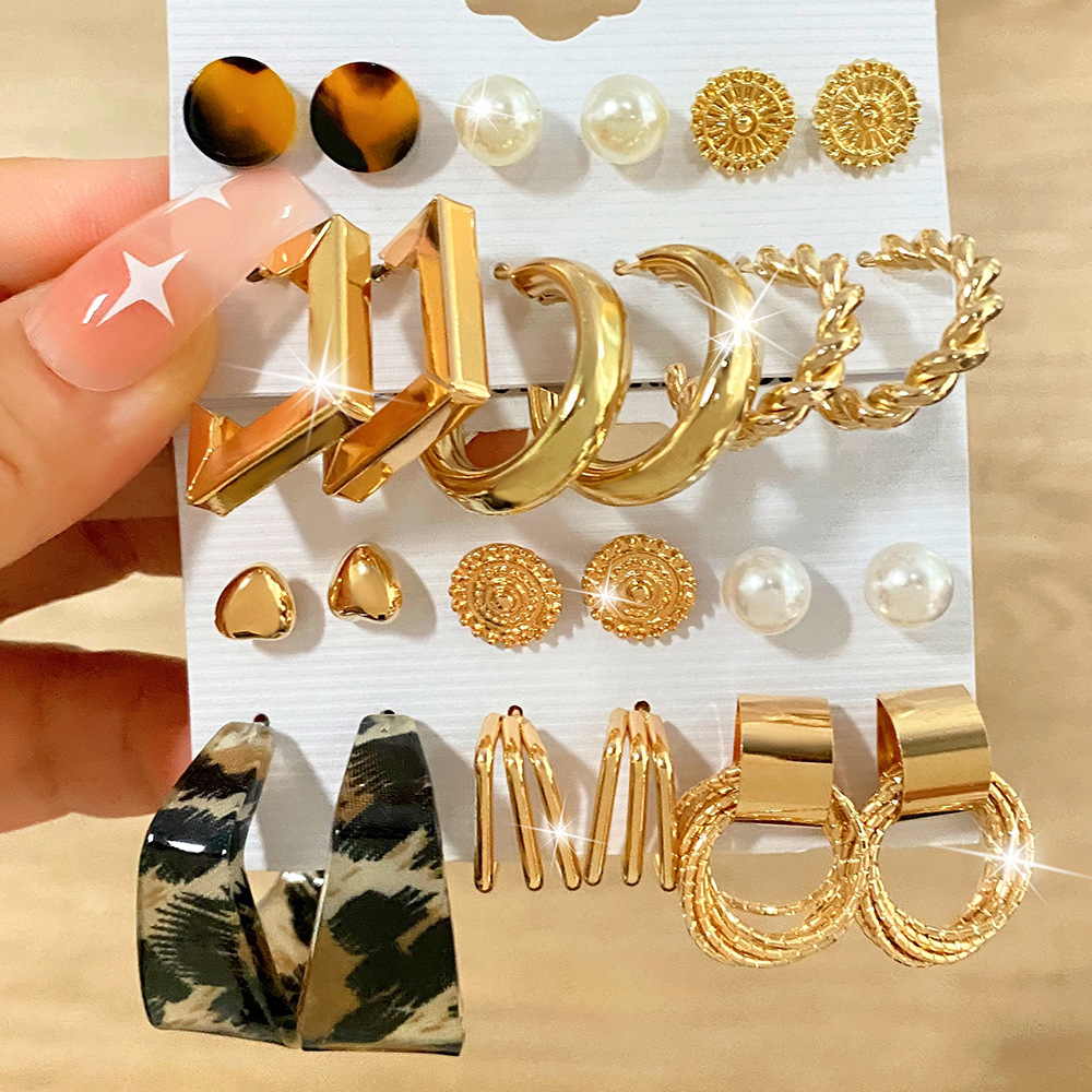 A new cross-border retro C-shaped earring set of 6 pairs of creative and personalized oil-dripping leopard print earrings and heart-shaped butterfly earrings details Picture