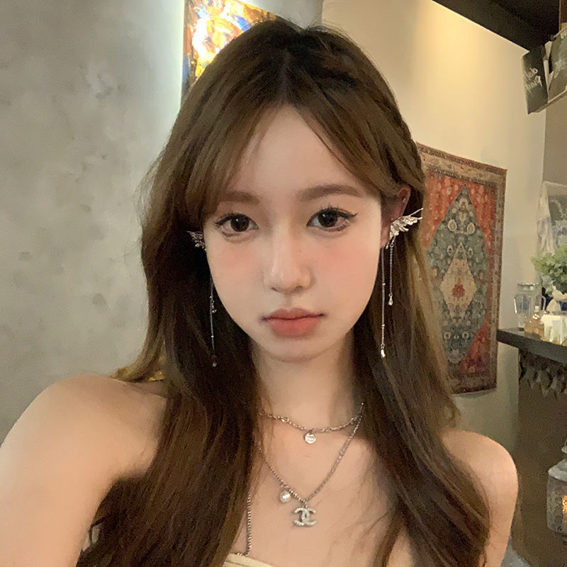 Super fairy-like ~ Fairy butterfly tassel ear clips for women, no ear piercings, ear bone clips, elegant and high-end ear-hanging earrings Specification drawing
