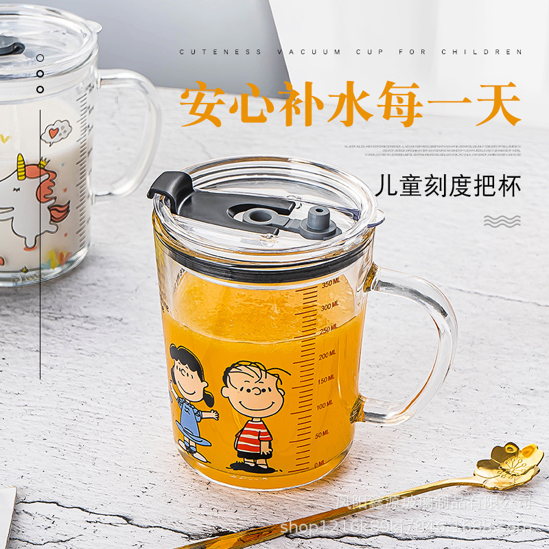 Large-capacity glass straw cup with scale, handle and lid, a popular household cute baby breakfast milk glass cup Application Scenario