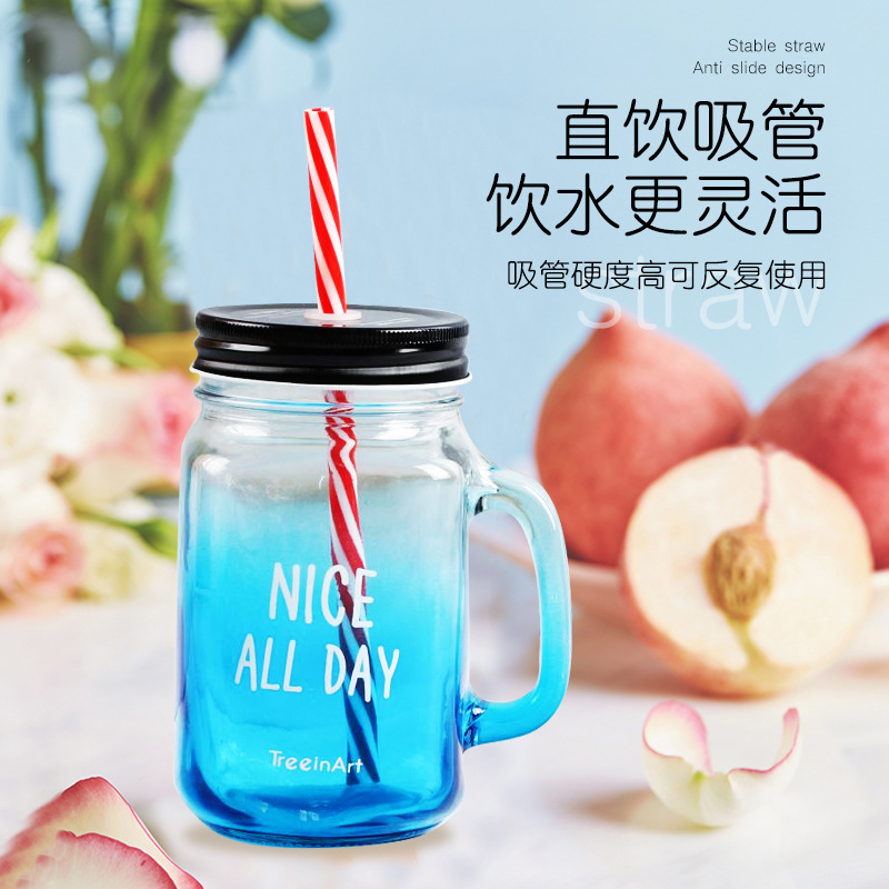 The manufacturer orders a spray-painted rooster glass milk tea bottle with a cold drink flower tea handle and a colored gradient Mason handle straw cup Application Scenario