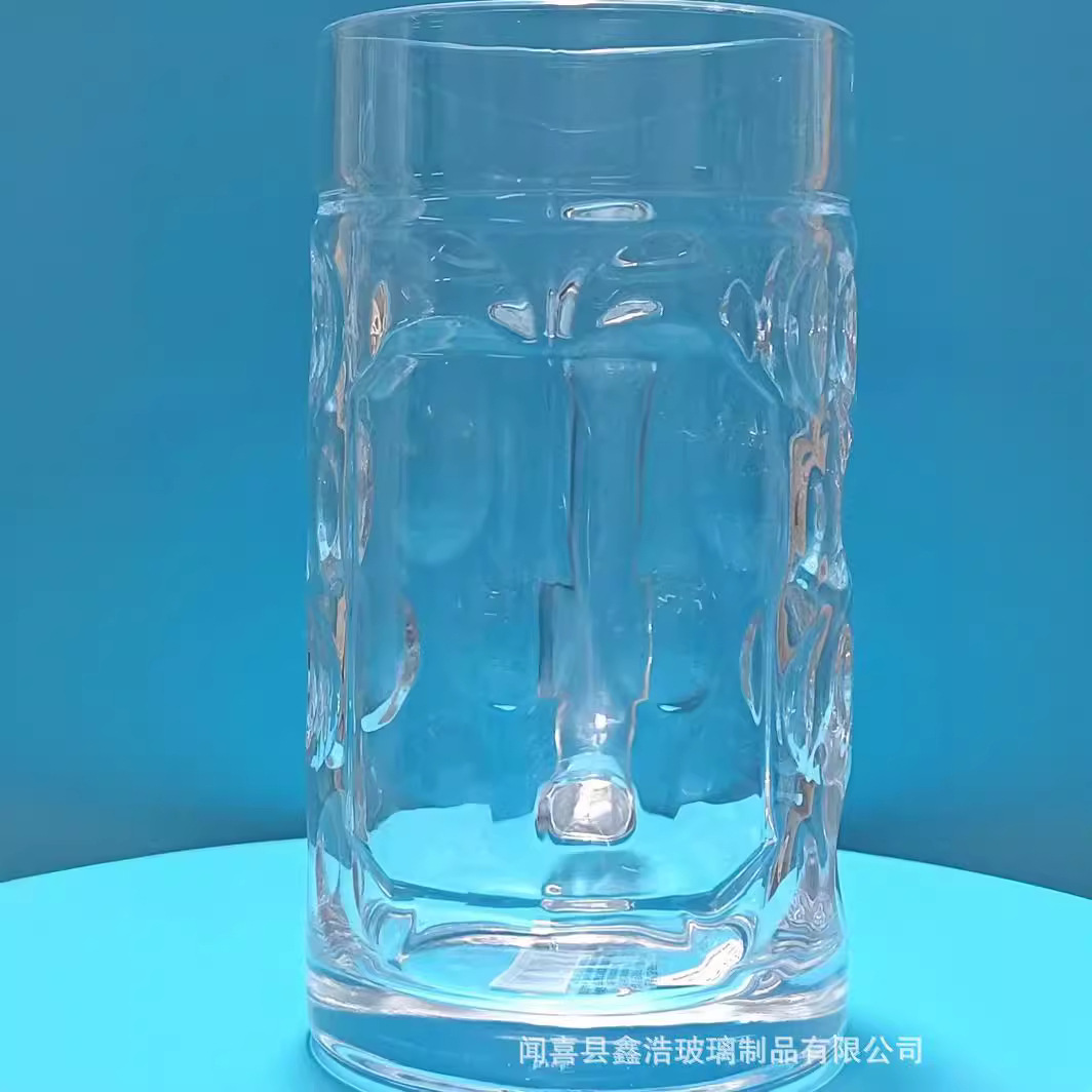 Large 1-liter beer mug, Hero cup manufacturer, 1000ML draft beer cup, crystal glass cup, with the cup LOGO printed Application Scenario