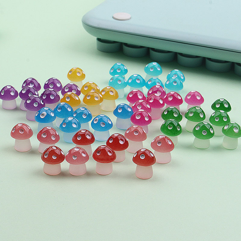 Luminous resin accessories, miniature mushroom simulation, micro-landscape ornaments, DIY accessories and ornaments details Picture