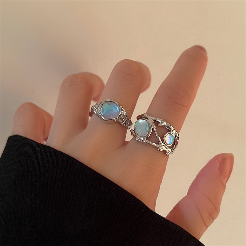 A unique moonstone open-top two-piece set ring for women, an Instagram niche design with a high-end and light luxury open-top food ring full figure