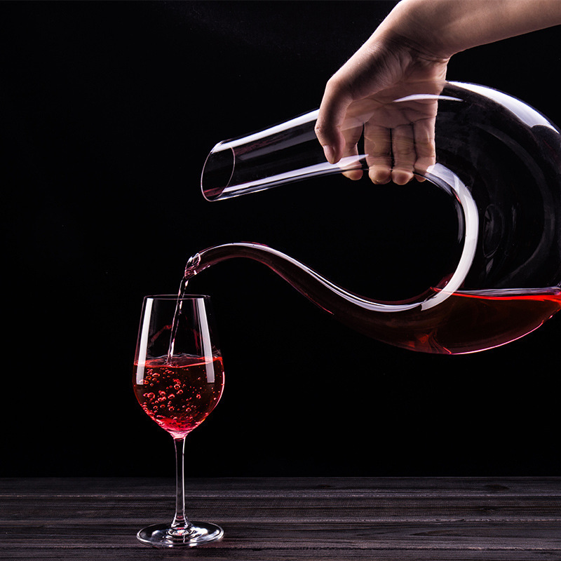 Red wine glass set, home decanter with handle, large European glass, high-end wine pot, tall glass, wine ware, 1500 Application Scenario