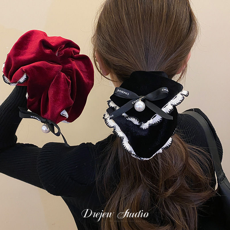 New retro velvet large intestine circle, bow ribbon hair tie, elegant chanel-style ponytail, square scarf and hair tie for autumn and winter details Picture