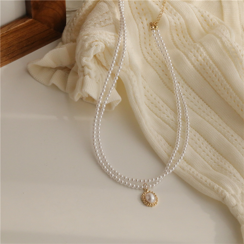 Elegant and retro French double-layer pearl necklace, a popular female InS-style collarbone chain, a simple and niche design accessory Specification drawing