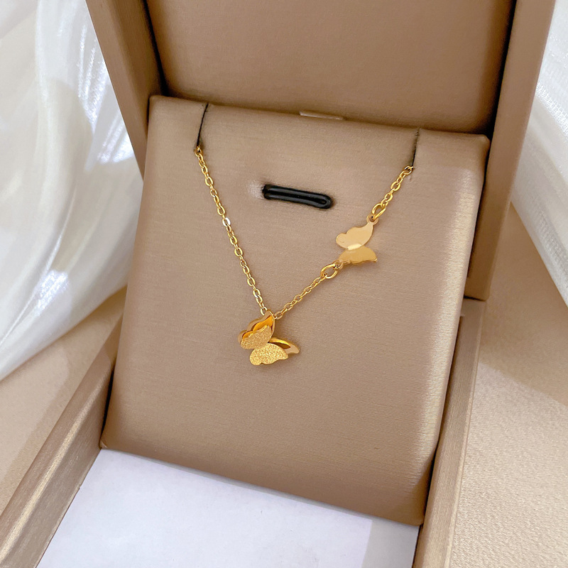 【 All-titanium Steel 】 InS-style butterfly necklace for women, simple and exquisite, super ethereal and niche design, cold style collarbone chain full figure