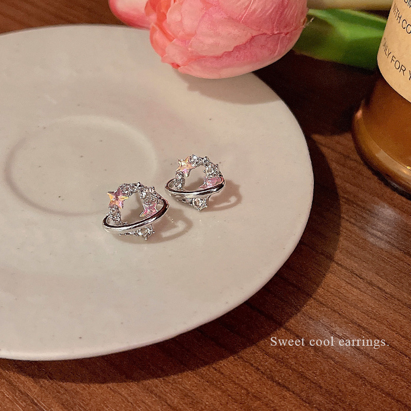 Dreamy and dazzling zircon stud earrings for women on Instagram, a unique and individual bestseller with a stylish and trendy vibe. Wholesale of trendy and popular earrings Specification drawing