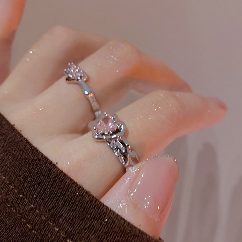 A delicate, sweet and cool pink diamond heart-shaped layered open-top ring for women on Instagram, with a cold and elegant style, fashionable and individual index finger ring Specification drawing