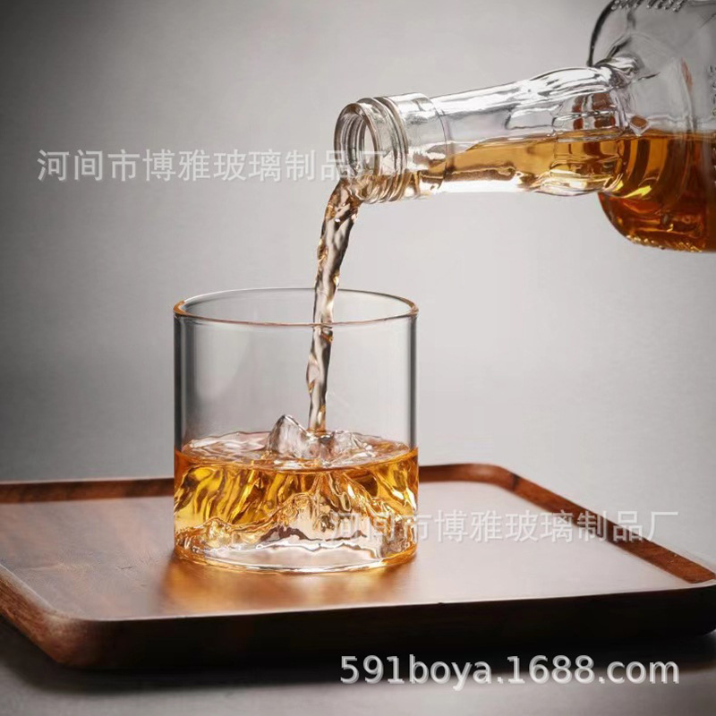 Creative mountain-viewing cup, Glass Peak Storage cup, personalized whisky wine glass, high-temperature resistant glass tea cup, popular Japanese style Application Scenario