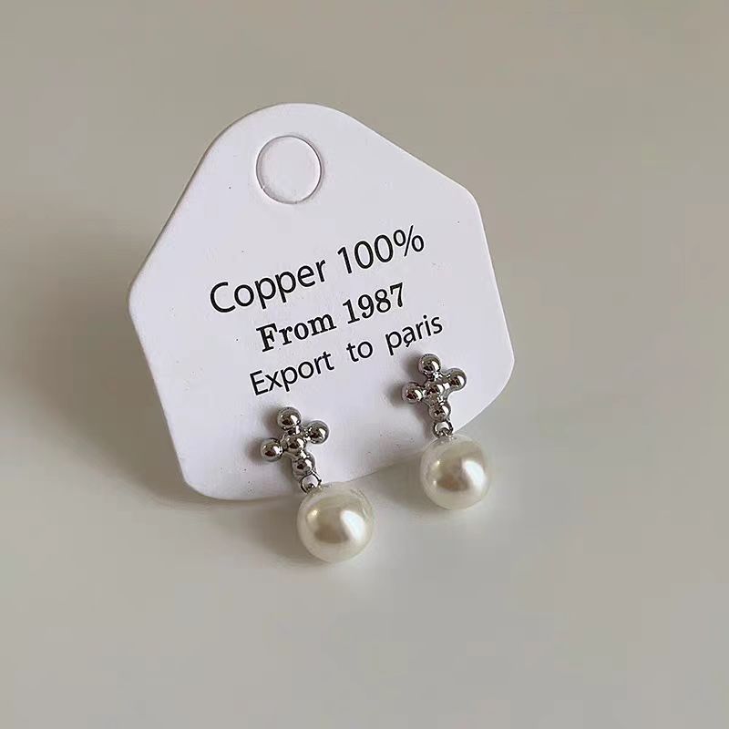 Pearl pendant, cross flower stud earrings, the same style as Ouyang Nana's earrings, French niche design, high-end style earrings Specification drawing