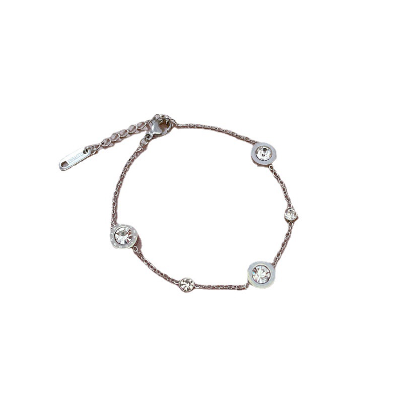 【 All-titanium Steel 】 Dongdaemun's unique Roman light luxury shining, unique chain bracelet, female Internet celebrity, retro best friend Item Picture