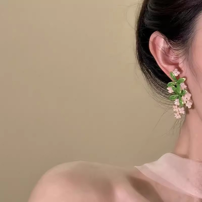 Super fairy-like retro color-blocking glazed flower earrings for women, spring new high-end earrings, fashionable and light luxury earrings wholesale Specification drawing