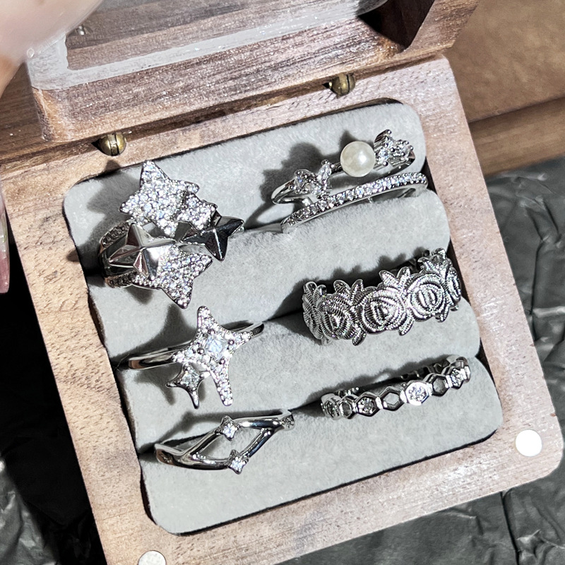 Minimalist bezel starlight style open ring, cold and individualistic style, trendy Instagram flower niche luxury fashion index finger ring Specification drawing