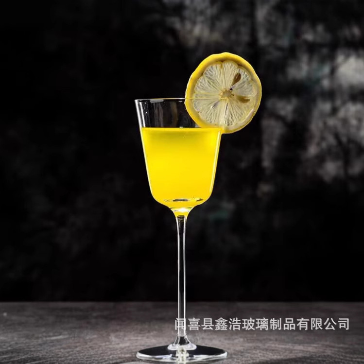 Crystal glass highball glass, Japanese bar cocktail glass, small spirits whisky glass Specification drawing