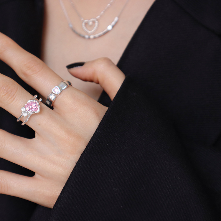 Irregular-shaped superimposed cherry blossom pink sweet and cool gemstone heart diamond, irregular-shaped zircon open ring, Instagram girl Application Scenario