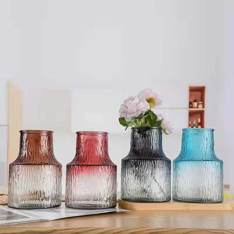 Nordic minimalist creative vase, transparent vase, water-grown lucky bamboo, lily glass vase, living room dining table decoration full figure