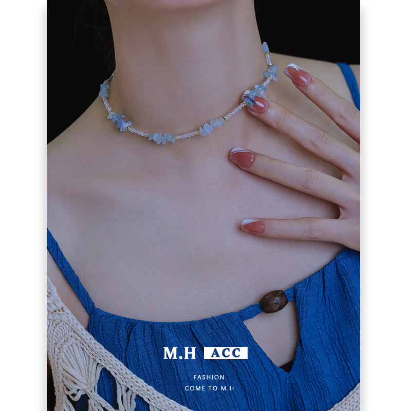 Aquamarine crystal beaded necklace for women 2025 New style, light luxury, niche, fresh and fashionable, irregular collarbone chain accessory Specification drawing
