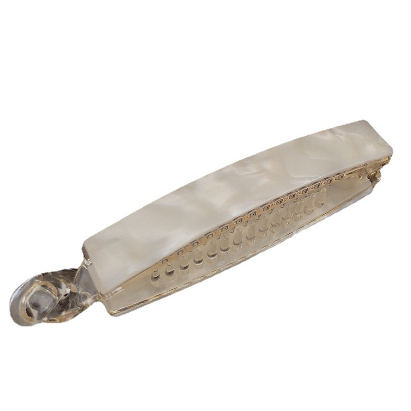 Fashionable and retro leopard print, with a ponytail at the back, a banana clip headpiece, a simple and versatile hairpin for going out Item Picture