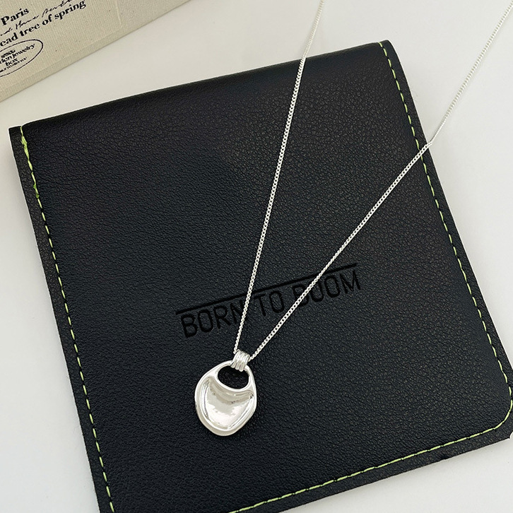 Silver saddle bag necklace, long pendant, Korean-style Instagram simple and versatile accessory, new sweater chain for women Specification drawing