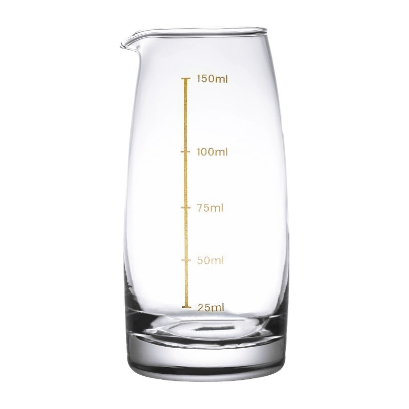 Thickened foreign liquor and white spirit dispenser, 100ml dispenser with handle, 80ml white spirit cup gift box set Application Scenario