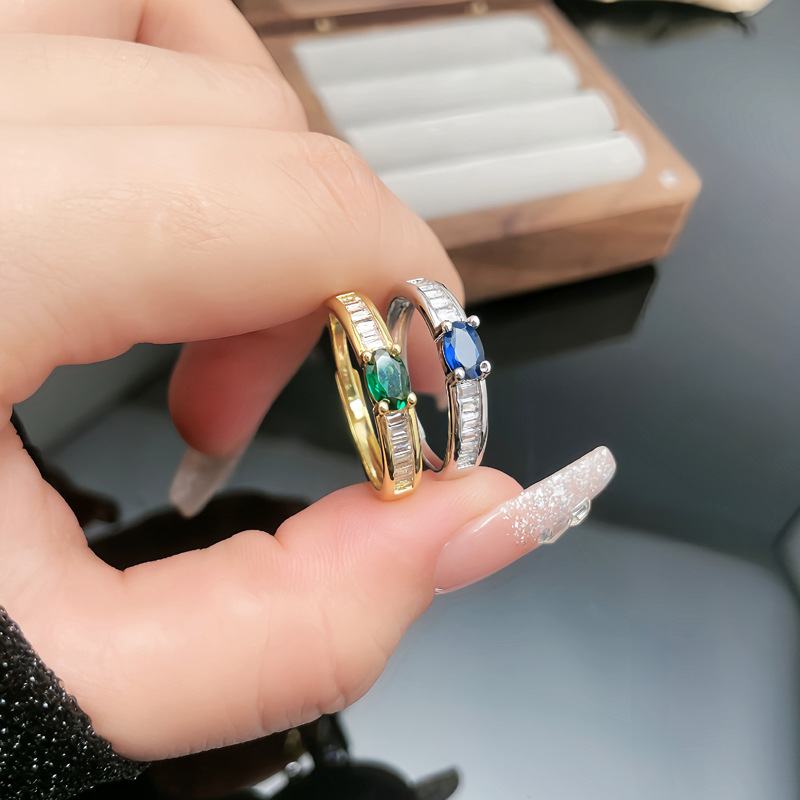 A new, niche imitation colored gemstone zircon ring with a mid-style design for women, adjustable, personalized, fashionable and retro ring Application Scenario
