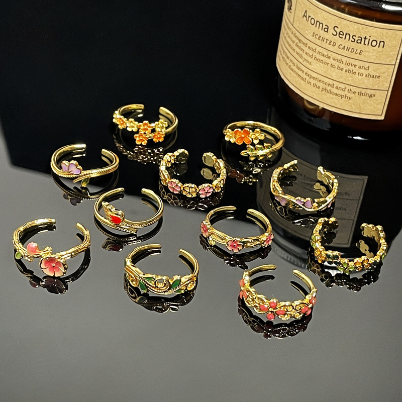 Retro exquisite flower and leaf drip glaze fashionable open ring, simple and elegant court style, versatile and high-end ring details Picture