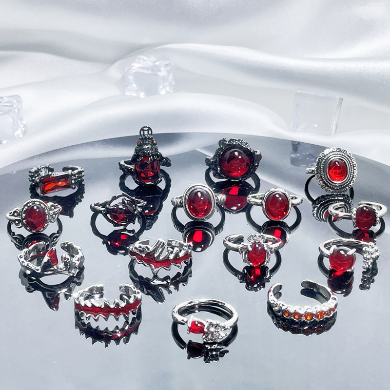 Dark style, trendy and cool red gemstone open ring, elegant and refined, fashionable and versatile ring for women full figure
