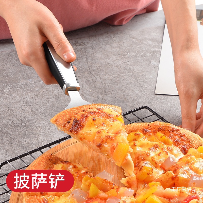 Pizza cutter, roller knife, home pizza spatula, roller wheel, pizza spatula tool set, dedicated commercial baking eight-pole Application Scenario